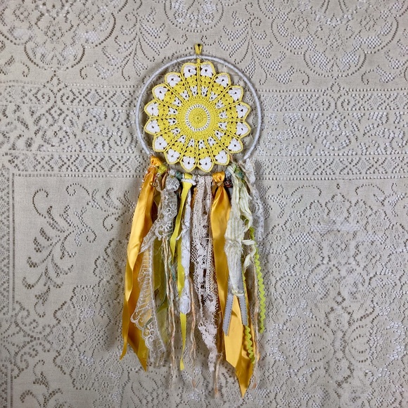 Hand Crafted Other - ✨HP✨ Upcycled boho wall hanging/dream catcher